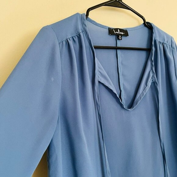 Lulu's Carefully Curated Long Sleeve Blouse in Dusty Blue SZ M - Picture 5 of 11